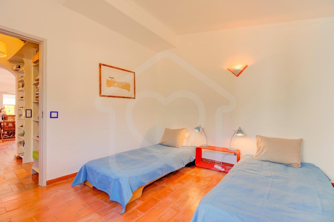 Villas2Go2 Praia Da Marinha Lagoa  Kültér fotó
