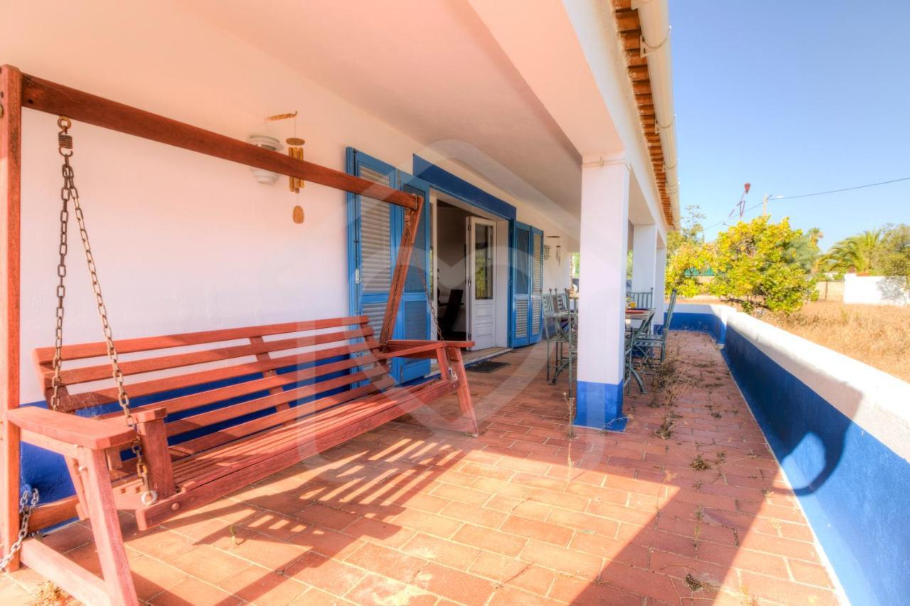 Villas2Go2 Praia Da Marinha Lagoa  Kültér fotó